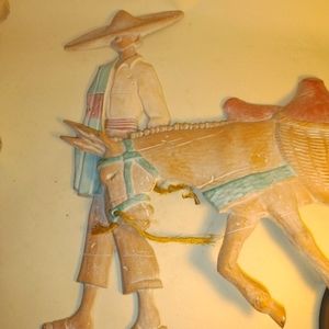 Outdoor or in metal 2 piece wall decor.